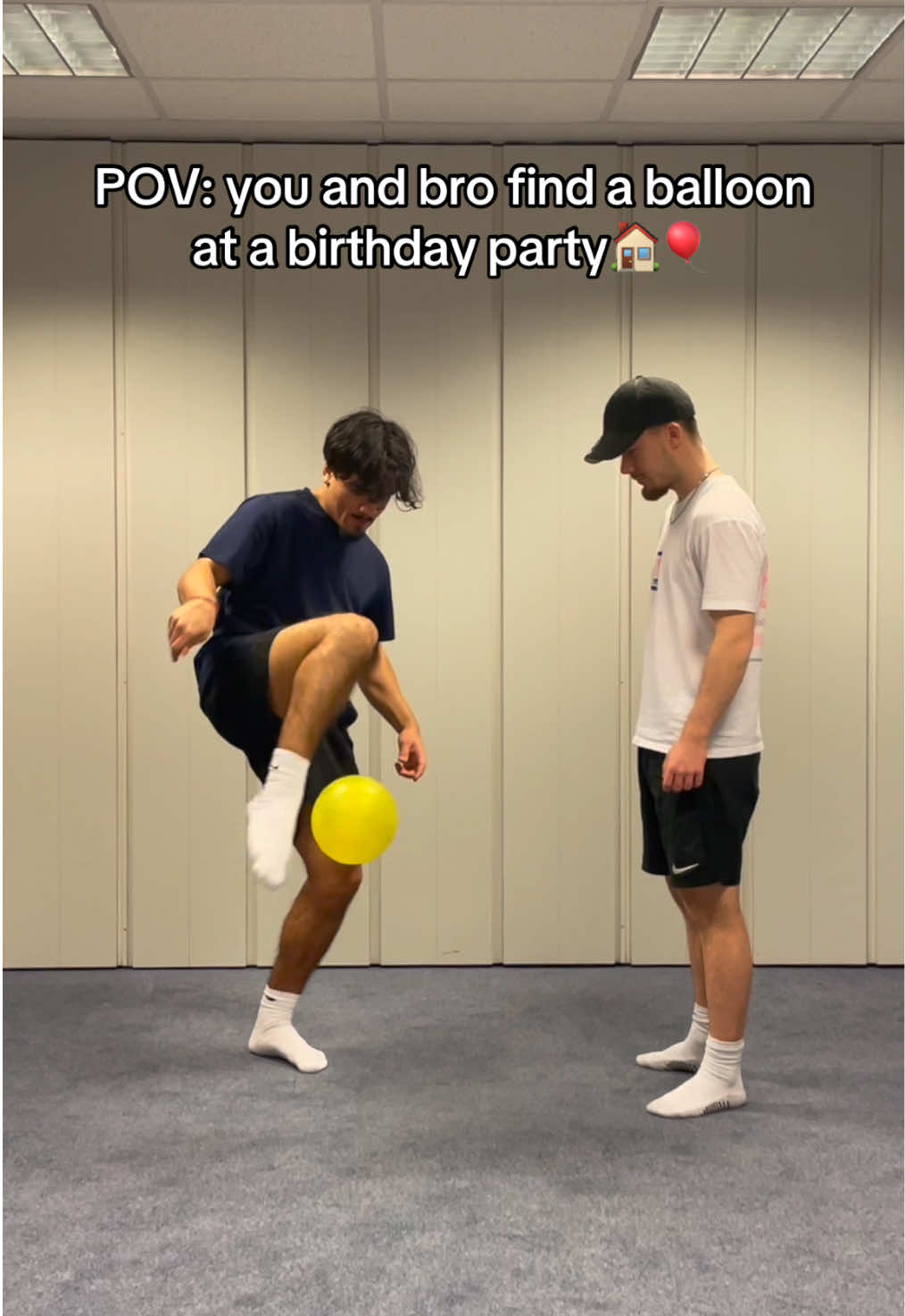 Who else does this?😂 #fyy #fypviralシ #football #freestyle #footballskills #balloon #birthday #funny #trending #viral 