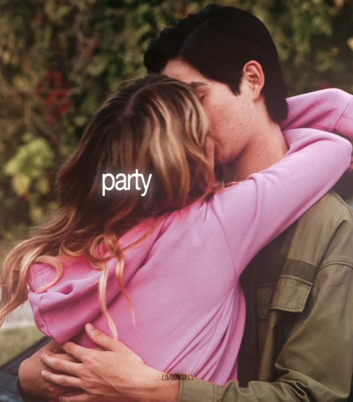 party on you  text: @jordanaelsie  #thesummeriturnedpretty #taylorjewel #taylorjeweledit #thesummeriturnedprettyedit #tsitp #rainspencer #stevenconklin #stevenconklinedit #tsitpseason2 #tsitpedit #staylor #stayloredit #stevenandtaylor #taylorandsteven #foryoupage #fyp #bonrad #bonradedit #bellyconklin #conradfisher #viral #partyonyou #party4u #charlixcx #trend 