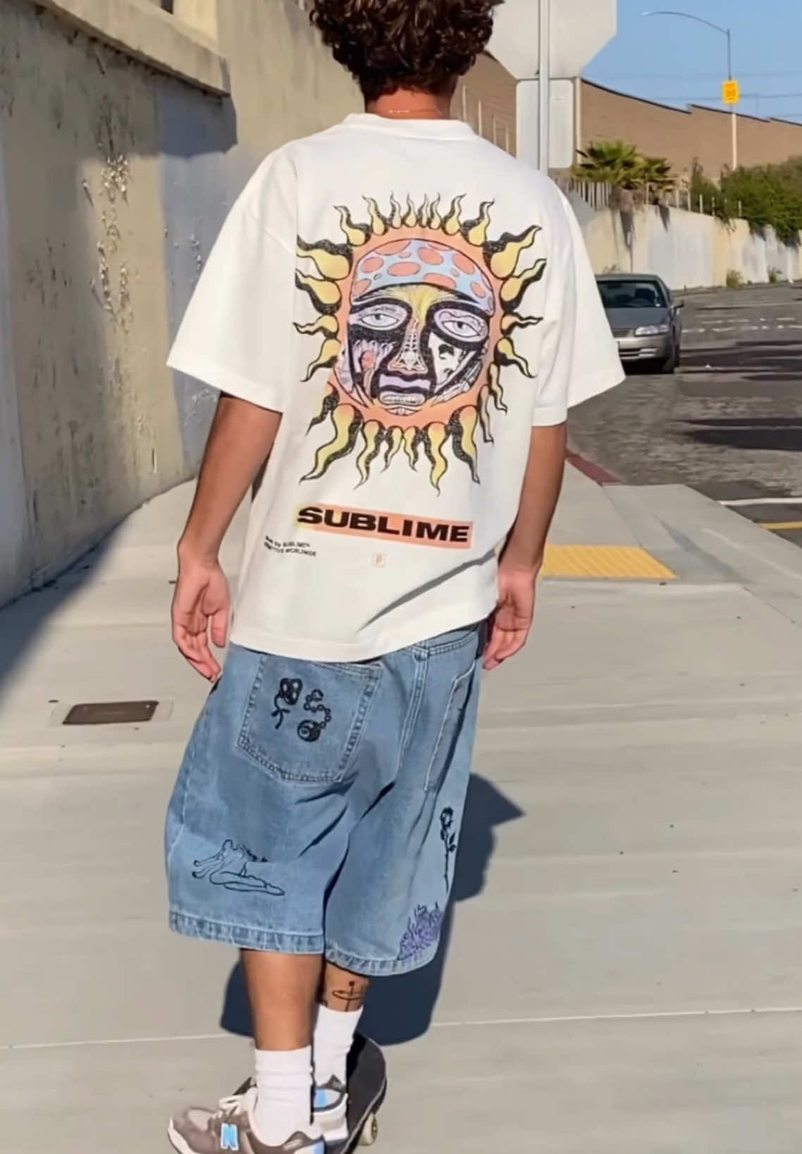 Wait for it… The ‘Arise’ tee with UV color change 🌞 Primitive x Sublime. Out now.  @Sublime  #primitiveskate #primitiveapparel #tiktok  @taylormcclung1000 