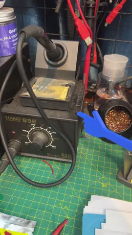 Bytesize: Của Bền Tại Người 🧐 #strawhatcoder #LearnOnTikTok #fyp #hakko936 #dientu #electronic #solderingiron #khoahoc 