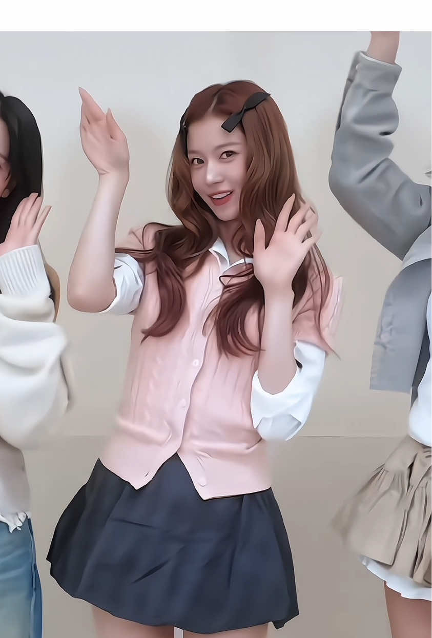 ୨୧˚༚ ꒰ #SANA 𝐅𝐚𝐧𝐜𝐚𝐦 ! 𔘓˙⊹₊˚‧ ✧ 𝐃𝐮𝐫𝐚𝐭𝐢𝐨𝐧 :: 14s || #twice #sanaminatozaki#fancam#fancam #kpopfancams #fypシ゚ #viral #trending#xybcaok#trendingdontletthisflop #unflopme #4K  #goviral #httpswintr
