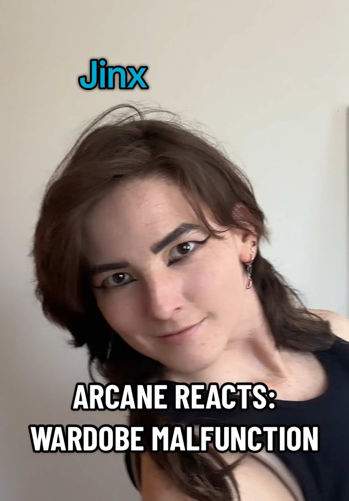 You better pull up your shirt before the entire cast of Arcane does it for you 🤨🤚 #fyp #foryou #arcane #arcaneleagueoflegends #jayce #viktor #jayvik #caitlyn #caitvi #vi #vicarcane #caitlynarcane #jinx #jinxarcane #mel #sevika #ekko 