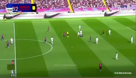 الهدف الرابع لبرشلونه عاد الساحر البرازيلي رافينهاا ليسجل رااابع الاهداف❤️❤️💙💙 #الكلاسيكو #برشلونة #ريال_مدريد #الدوري_الاسباني #viskabarca💙❤️ #رافينيا🇧🇷🔥 #عصام_الشوالي #جنون_كرة_القدم #لامين_يامال #رافينها_الساحر_البرازيلي🇧🇷 #فولو🙏🏻لايك❤️اكسبلور🙏🏻🌹💫 