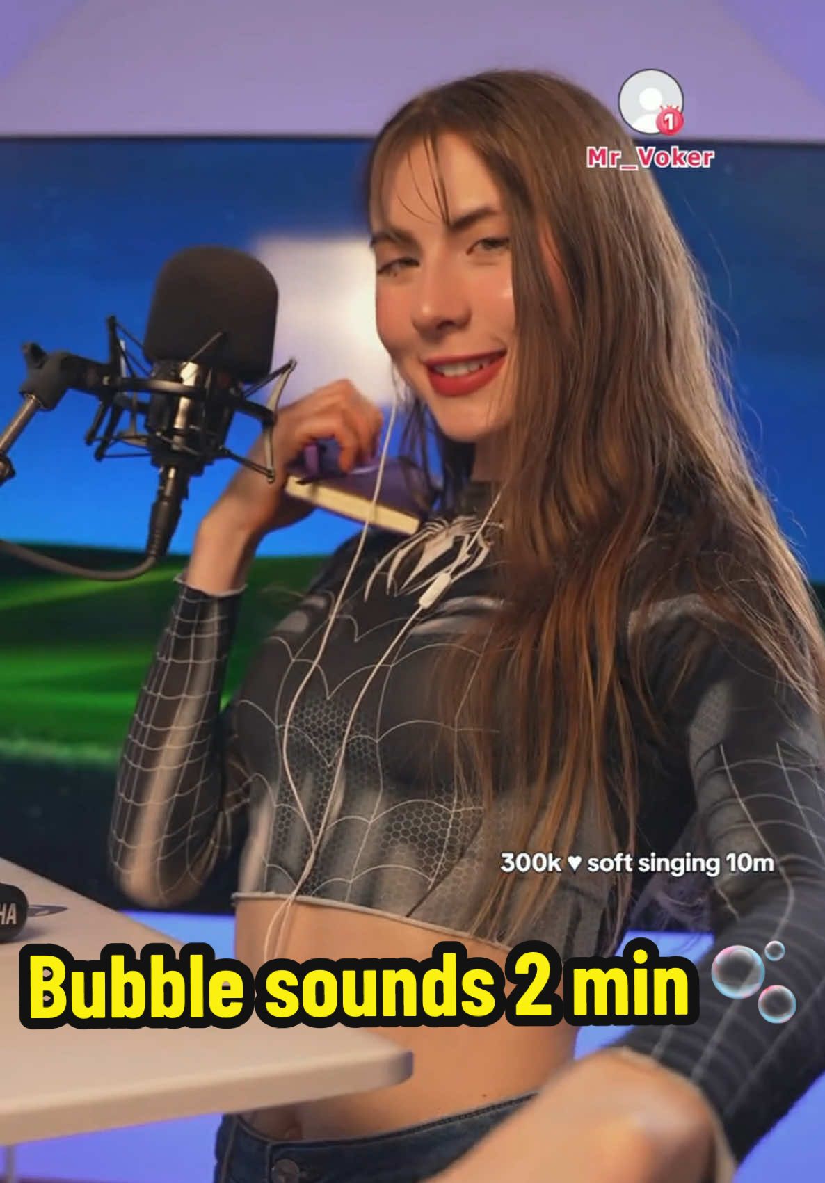 2 min of your favorite sound 🫧 Going LIVE soon for the full experience - don’t miss it 👀🎧 #LIVEhighlights #TikTokLIVE #bubblesounds #mouthsounds #handmovements #asmrtok #tinglesounds #LIVE 