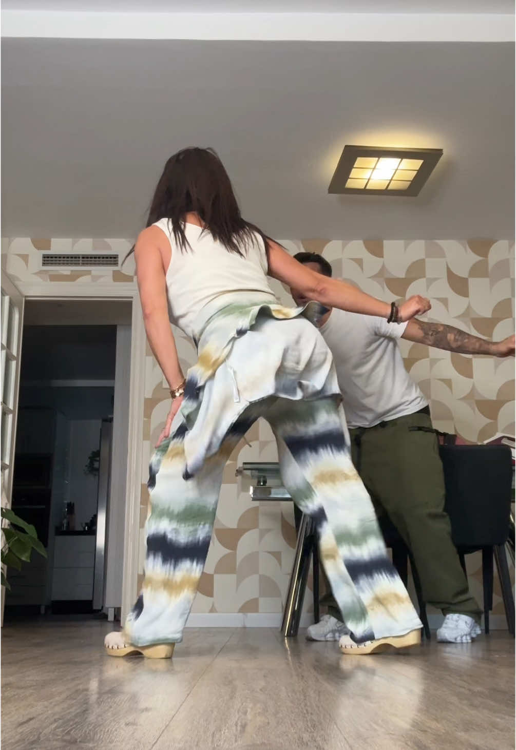 Aparten, mi madre devoró motinha (se lo acababa de aprender) JAJAJAJAJA @Mamibel @emilia 🧊 