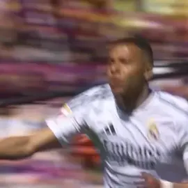 جلاد برشلونة #realmadrid #kylianmbappé #foryou #fyp 