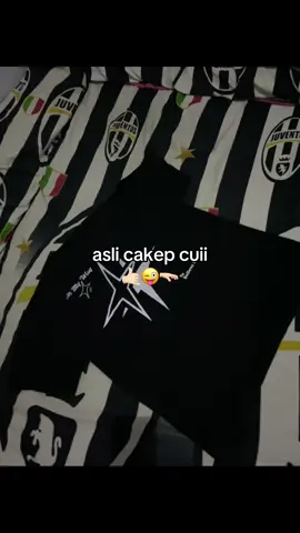 #kaosnyala #kaoskeren #kaosoversize #rekomendasioutfit 