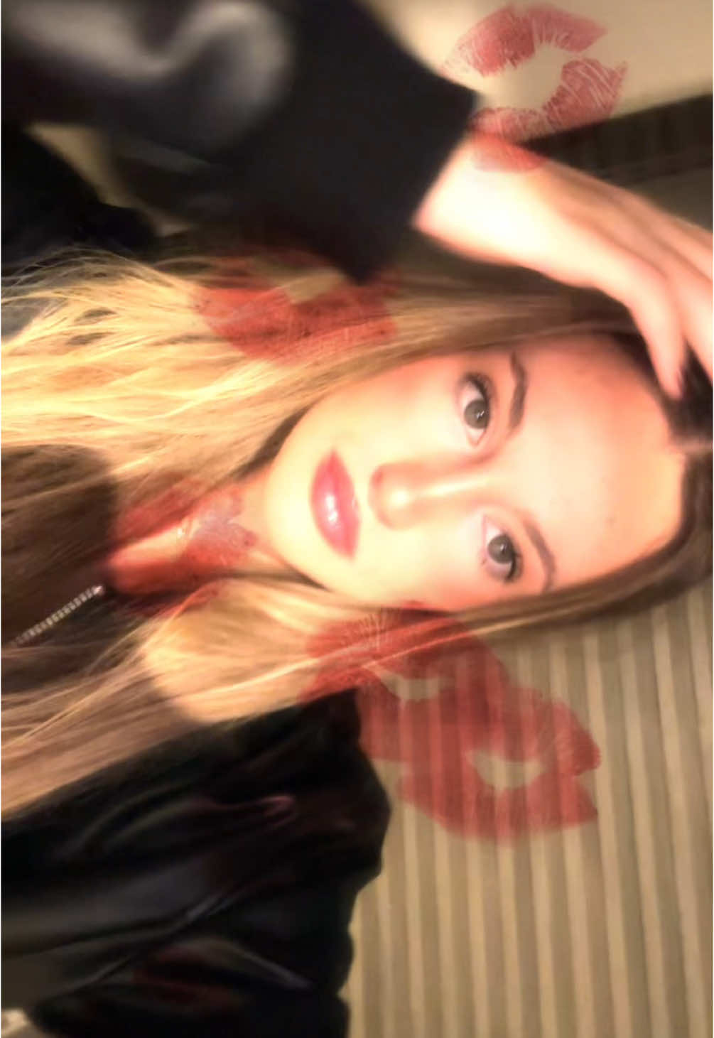 💋💋💋