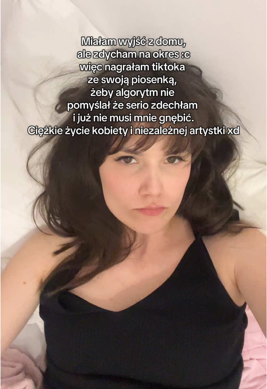 A to wszystko po sporej ilości przeciwbólowych i dla 300 wyświetleń 💅 #dlaciebie #dc #altpop #indiemusic #alternative #newmusic #musicpromotion #femaleproducer #singer #femaleartist 