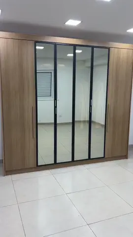 Guarda Roupa Casal Valencia 6 Portas 6 Gav C/ Vidro Reflecta