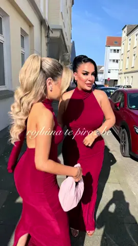 happy birthday 🤍 #birthday#bday#bdaygirl#family#fam#aesthetic#makeup#fit#OOTD#ootdinspo#hudabeauty#kurdish#inspiration#fy#fyp#foryou#foru#girls#bestie#bday