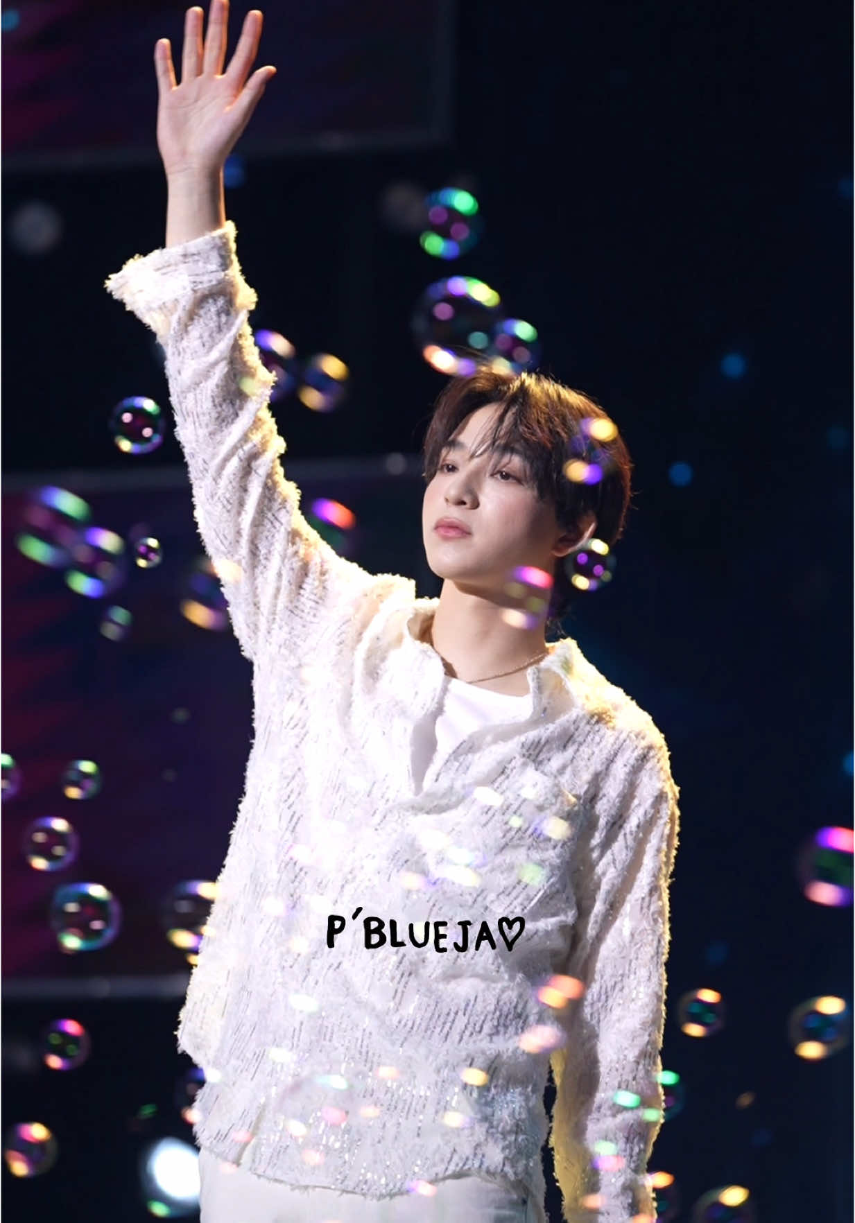 我只在乎你 ดีใจที่ได้ฟังหนูร้องเพลงในทุกๆครั้งเลยนะ @bbasjtr  BBAS HEARTBEAT SYNC #Bas1stsoloFMinNanning