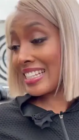 When Cocoa tells Amber she’s going to meet baby Kai!  #God #Jesus #Jesusispoppin #Jesusbeenpoppin #kountrywayne #letthatsizzleinyourspirit #helpisontheway #love #ambertai