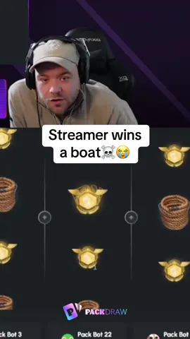 Streamer wins a boat☠️😭 #kickstreaming 