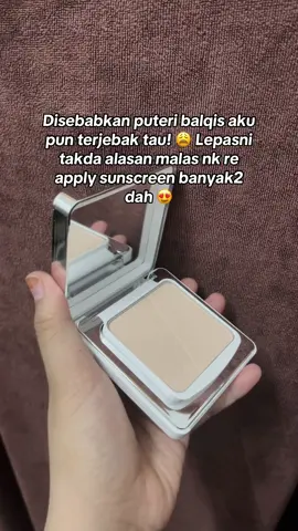 #sunscreen #powder  #carslan  #reapplysuncreen  #fyp  #suncreenpowder  #pressedpowder 