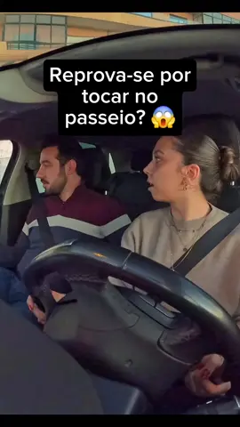 Durante a aula a aluna tocou com a roda no passeio… Será que seria motivo de reprovação? #DicasDeCondução #ExameDeCondução #ErrosComuns #EscolaDeCondução #AprenderAConduzir