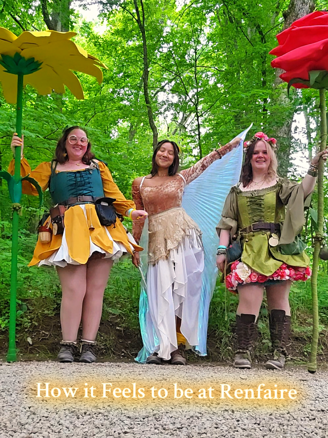 So Mystic Magical 🌼🌷✨️  @Sunny ☀️  #mysticalmagical #tnrenfest #tnrenfaire #tennesseerenaissancefestival  #renaissancefaire #Renfairefit   #Renfaireoutfitinspo #flowerstaff  #Renfaire  #Renfaireoutfit #giantflower #fairycore  #flowerfairy 