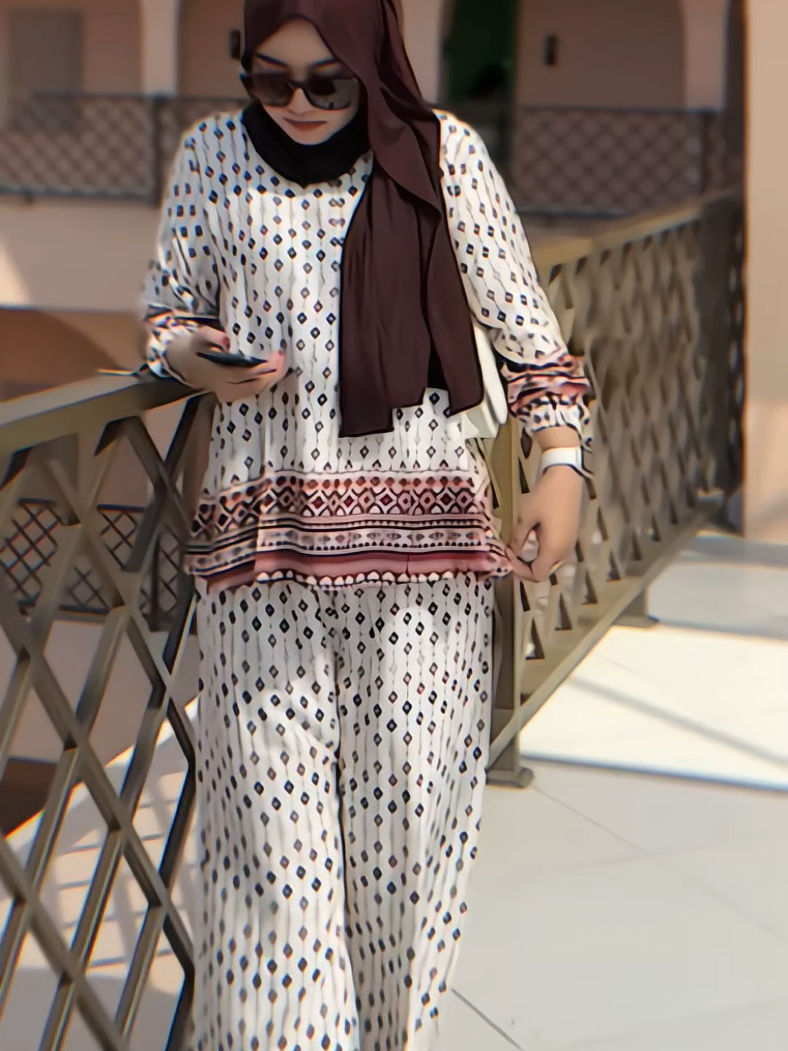 oneset wanita kekinian #oneset #onesetkekinian #setelanwanita #setcelana #setcelanamotif #fyp 