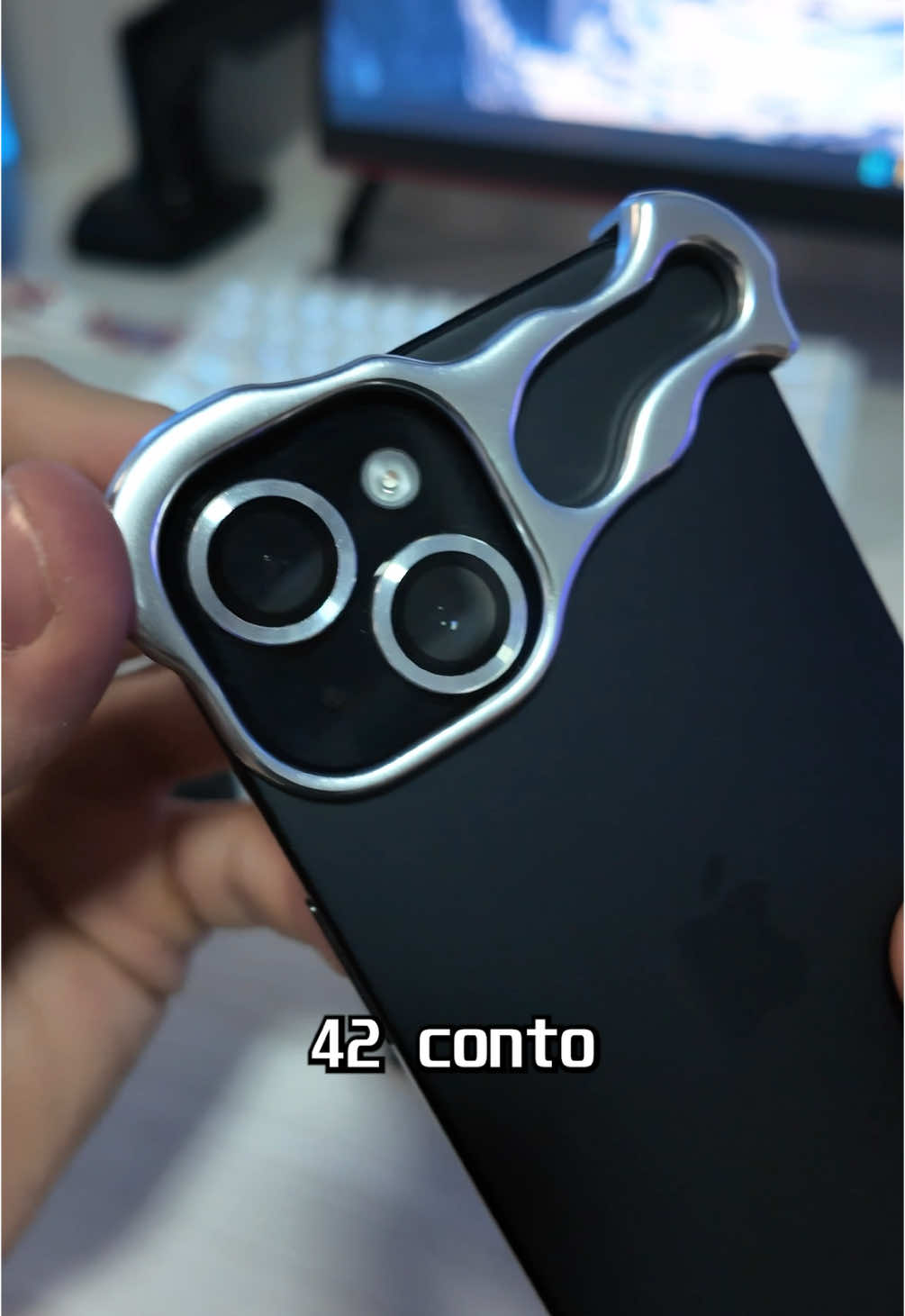 Comprei uma Capinha de Luxo.. (existe) #gutos #fyp #iphone #capinha 