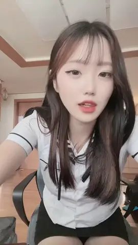 ㅋㅋㅋㅋㅋㅋㅋㅋㅋ#내이상형은후드티잘어울리는남자 #과거폭로 