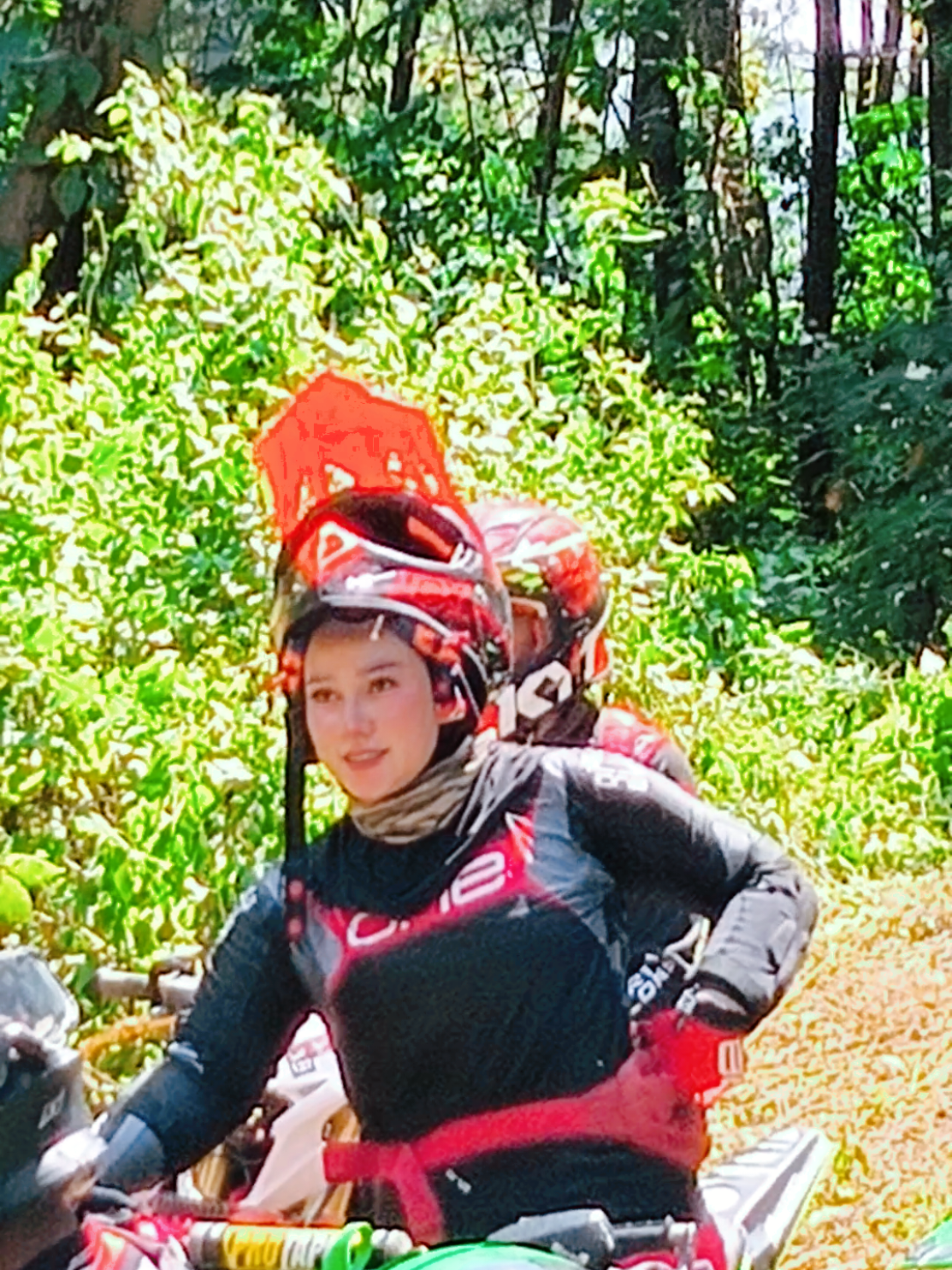 @irma02_mxshop Satu2nya Cewek yang lewat jalur Extrime,, Mbaknya Cantik & Glowing pake skincare apa ya,,?? 😄😄 #riderscewek #ridercewek #kttbendungantugu #trail2025trenggalek #viral #trailadventure_trenggalek #trailadvanture_trenggalek #trabastrailtrenggalek #trabas #ktttrenggalek #trenggalek #fyp #fypage #trail #trailtrenggalek 