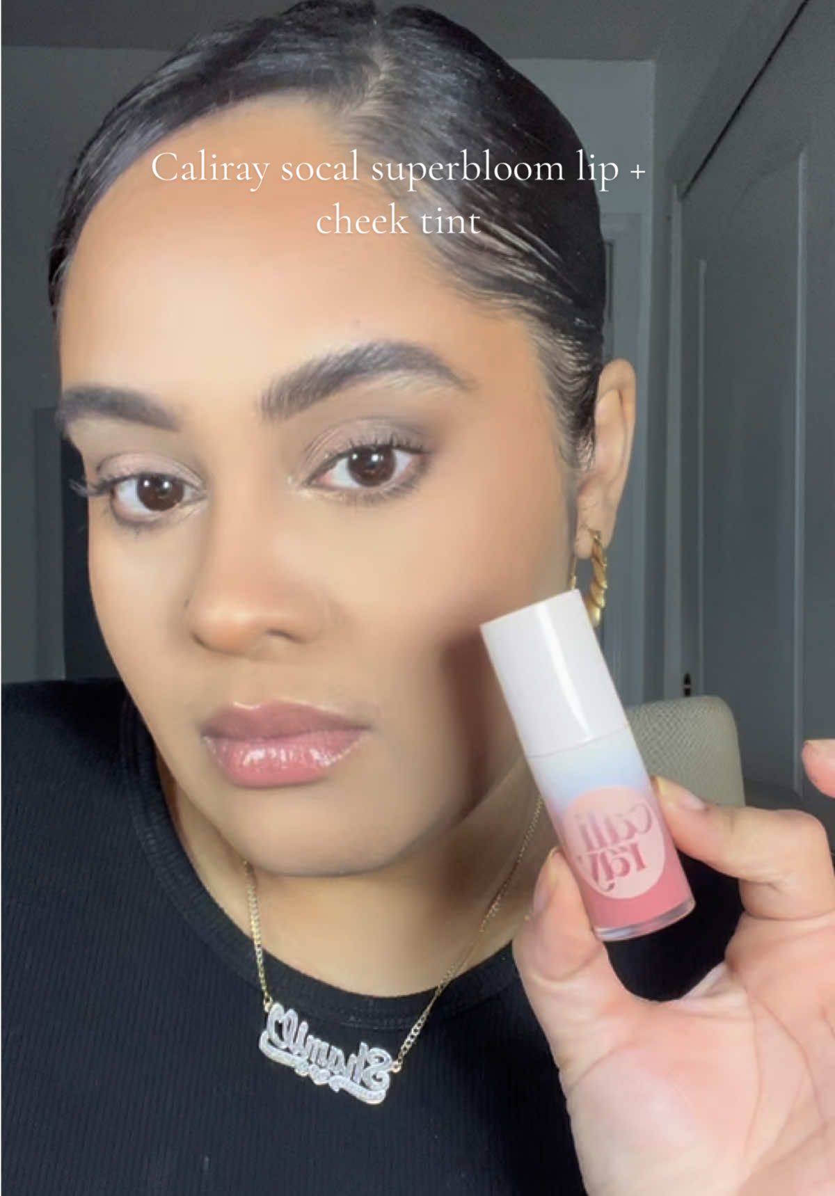 @caliray beauty socal superbloom lip + cheek tint is perfect for a monochromatic look 💗💗 ##caliraypartner##caliraybeauty##sephorahaul##monochromaticmakeup##glowymakeup