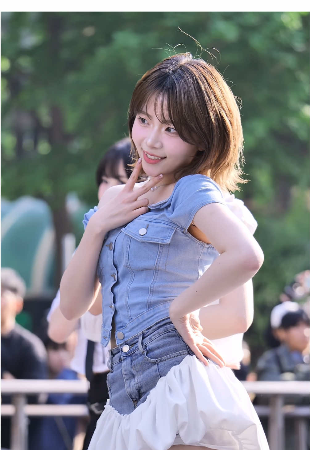 @🐰ྀི하은 Haeun🐰 하은 haeun [wave way] busking fancam ver #하은 #haeun #waveway #saymyname #artbeathaeun 