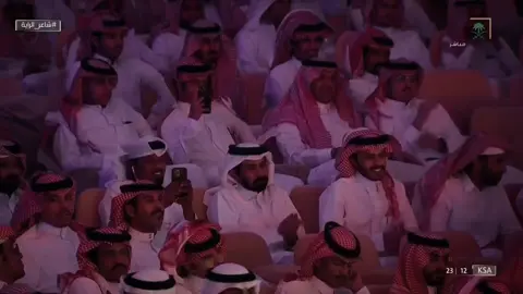 المصافح بالقلوب اصدق من مصافح الايادي . #صالح_النشيرا 