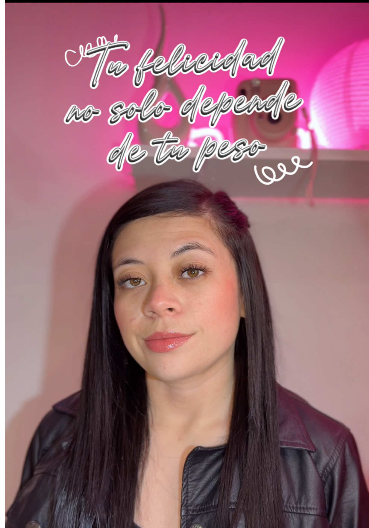 Bajar de peso no sirve si no sanas tu mente. El verdadero glow up empieza adentro. ✨💗 #creatorsearchinsights  #amorpropio #GlowUp #cambiointerior #autoestima 