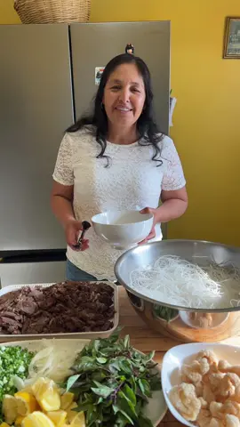 Feliz días de las madres les mando un fuerte abrazo gracias a mi nuera Kayla ❤️