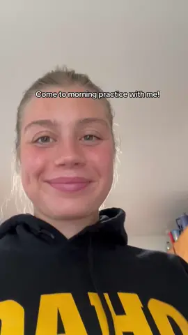 Let’s go for a swim! #swim #swimmer #swimming #outdoorpool #kiefer