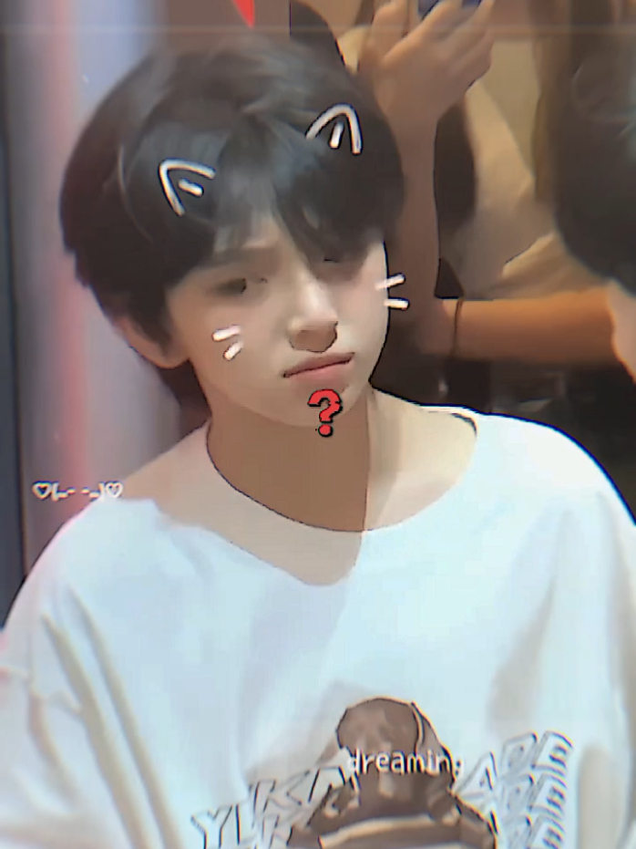 Membalas @deyya368 #sideeye #chenjunming #tffamily_4th_generation #xyzbca #tffamily🇨🇳💫 #fyp #cool #bomdiaaaaa @TF_FAMILYofficial 