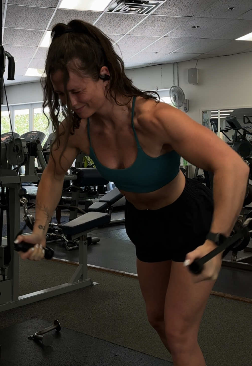 just a girl who loves chest flys