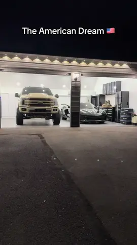 Fellas, am I living the American Dream? #cars #carsoftiktok #fyp #carcommunity 