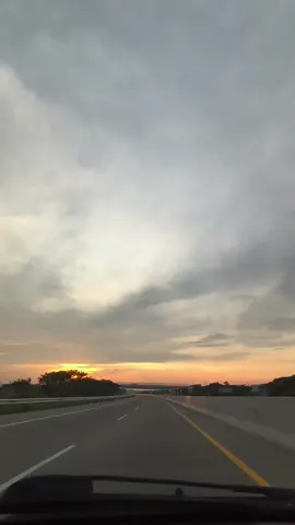 good morning yang kesiangan #xcyzbca #fypシ゚viral #goodmorning #trending #sunsetaesthetic #fyppppppppppppppppppppppp #masukberanda #storywa #foryoupage  #CapCut 