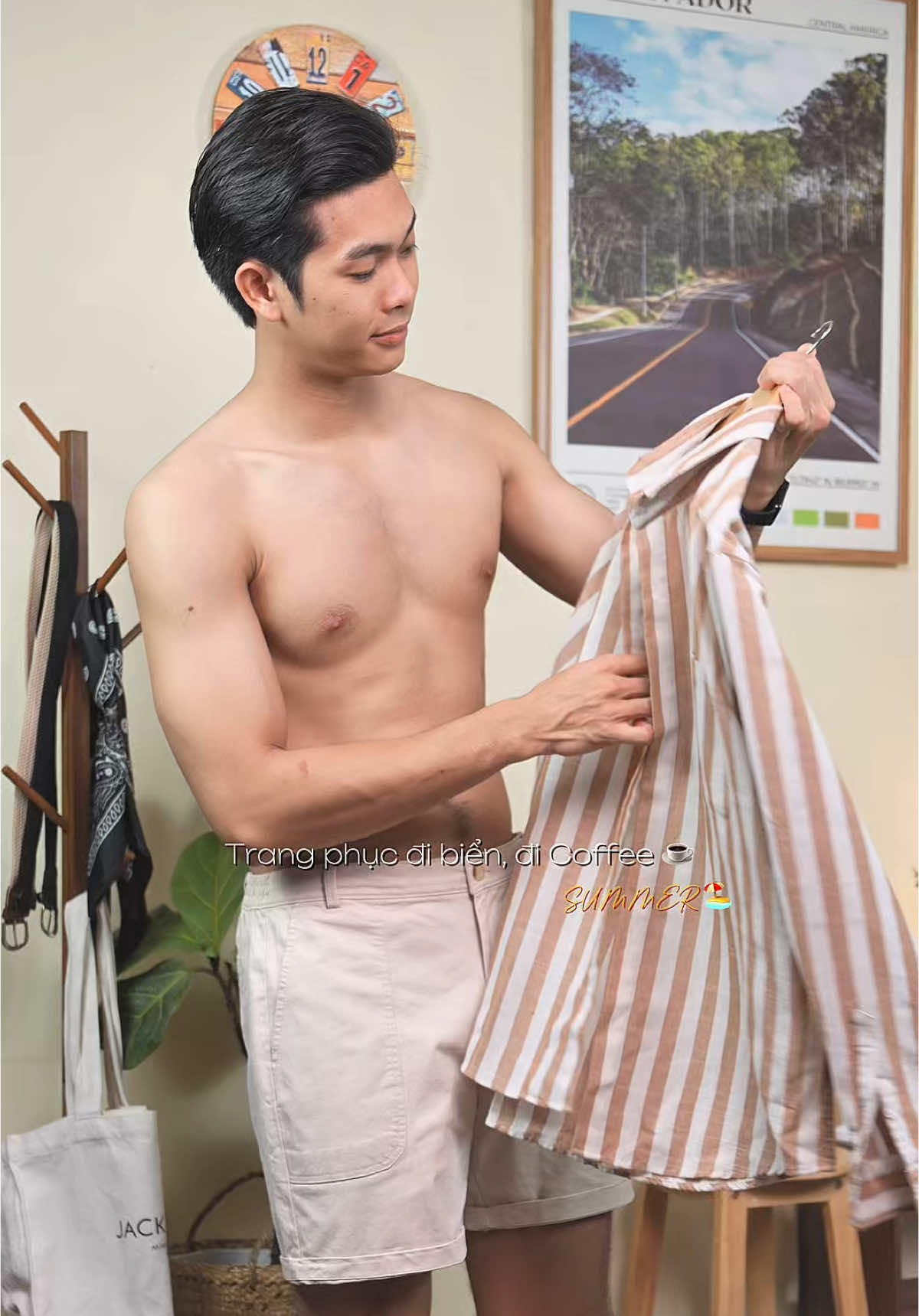 Mùa hè đến thì các bạn cứ trải nghiệm Outfit này #machongducm #summervibes #muahe #menfashion #quanshort #outfitideas #thoitrangnam 