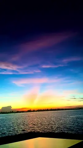 Đẹp mê li luôn.. ai đã từng nhìn thấy những cảnh đẹp như nào vào chào nhau cái ạ #thanhxuannapi #xuhuong #xuhuongtiktok #thinhhanh 
