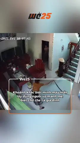 Lấy được cái chổi cho vợ là dũng cảm lắm rồi#vtcmedia #we25 #news #tessie