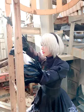 How to climb the stairs? #2b #nierautomata #cosplay 