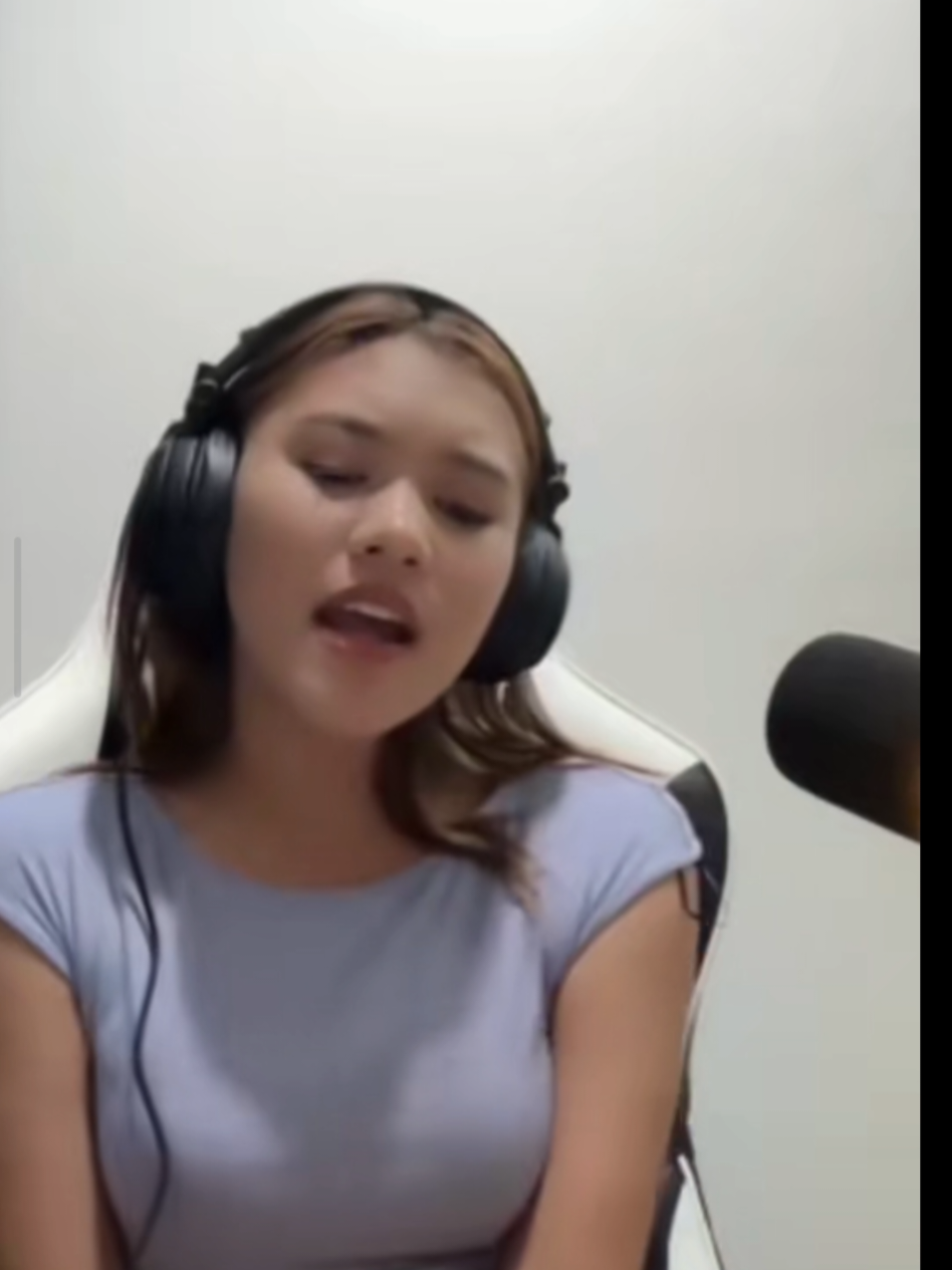 inimah sudah kayak konser nih suaranya, Sridevi 