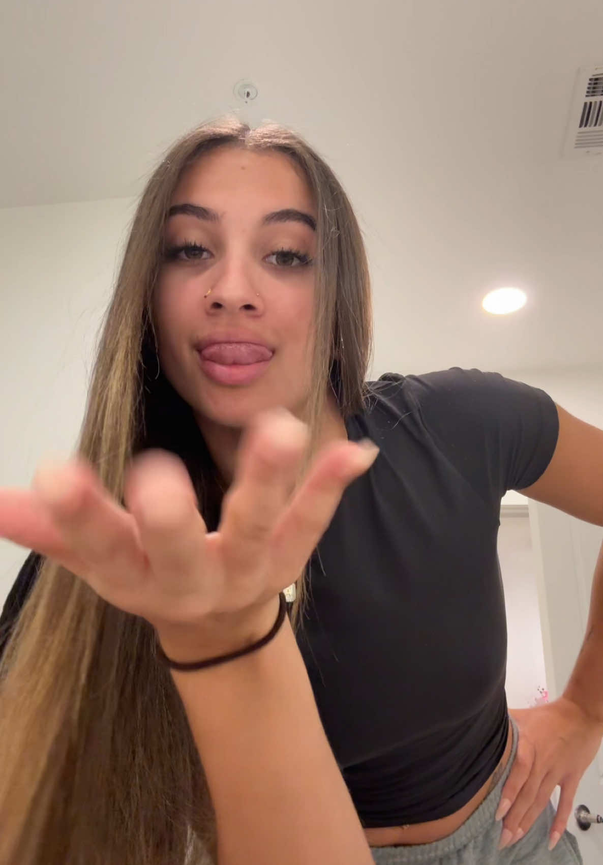 Ends split and STILL that gworll 