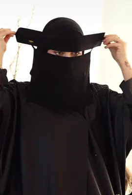 النقاب الكبسوله الخليجي أتوفر من جديد 😌#نقاب #explore 