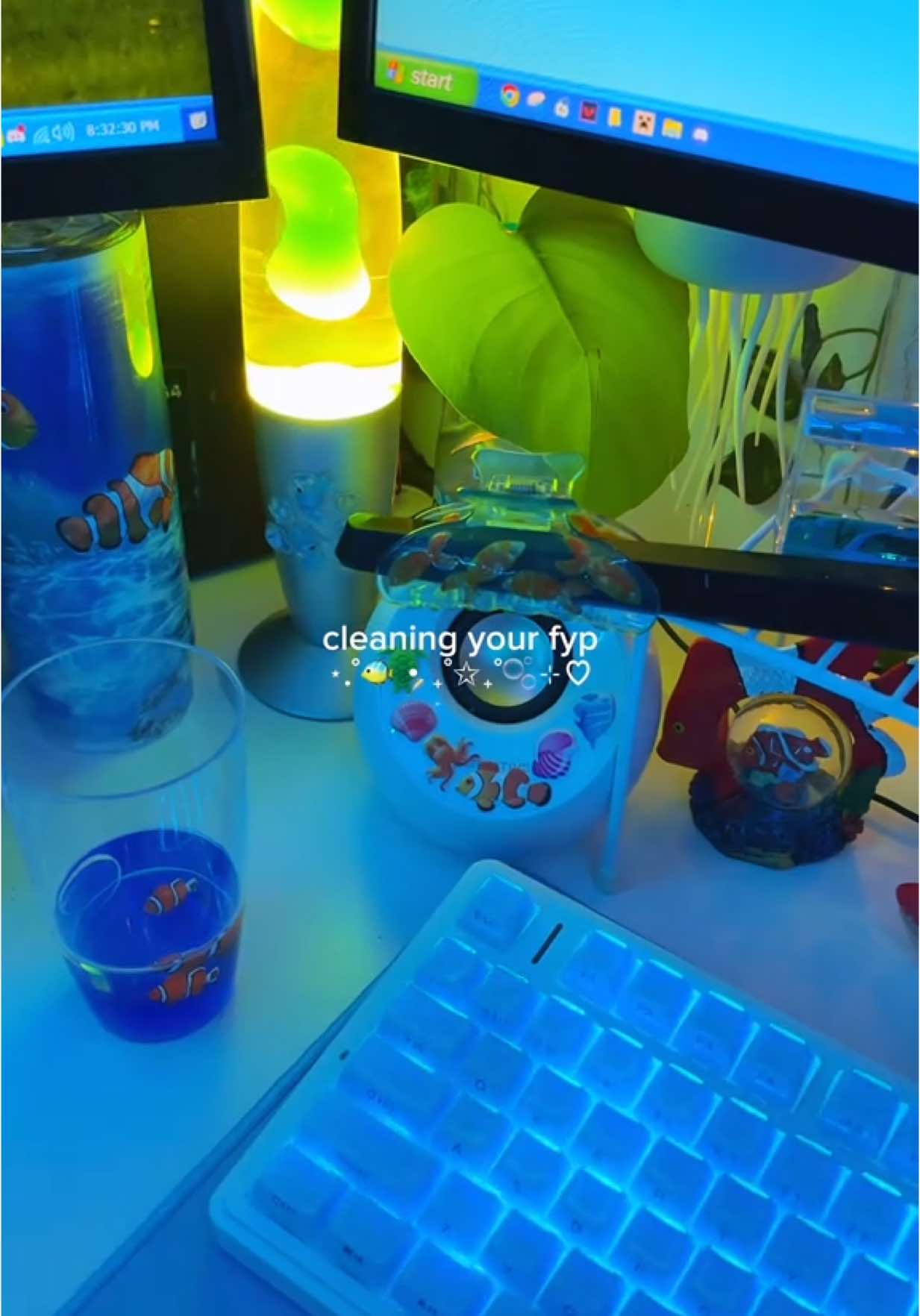 🩵 welcome to the frutiger aero realm 💚 i got a lava lamp and im actually obsessed!! if only it didn't make my room 10x hotter in this socal heat wave :') <//3 • • • // #frutigeraero #GamerGirl #gamergirlsetup #aquacore #frutigeraqua #retro #nintendo #sanrio #hellokitty #sonnyangels #pink #aesthetic #jellyfish #fish #ocean #liminalspace #dreamcore #nostalgiacore #liminal #backrooms #2000sthrowback #2000snostalgia #2000saesthetic #frutigeraeroaesthetic #childhood #desksetup #polymerclay #claycharms #clay #jellyfishcharm #water #ocean #aquarium #aquatic #fish #lavalamp 