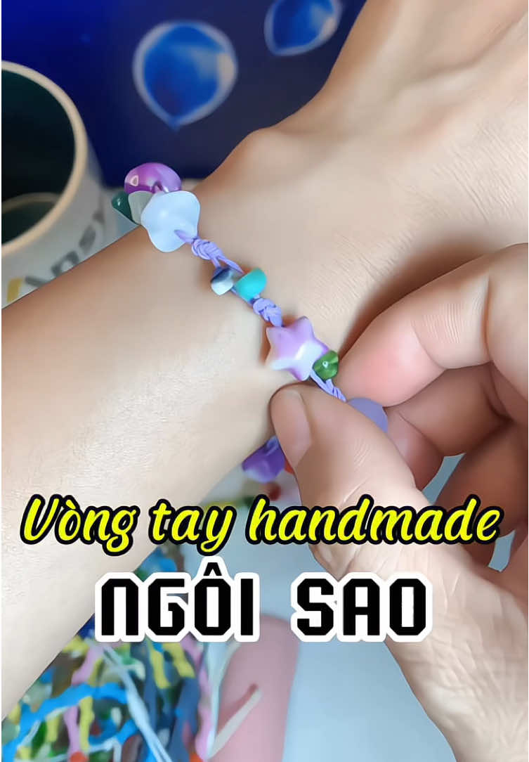 Nếu mấy bà muốn tui sẽ hướng dẫn làm mấy vòng tay zễ thưn này nhíe 🫶🫶 #bracelet #vongtayhandmade #vongtaytulam #vongtay #tiemhandmadecuarong 