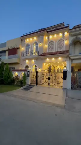 5 Marla Beautiful Spanish Style House in DHA9 Town Lahore. For More Info 03004353456