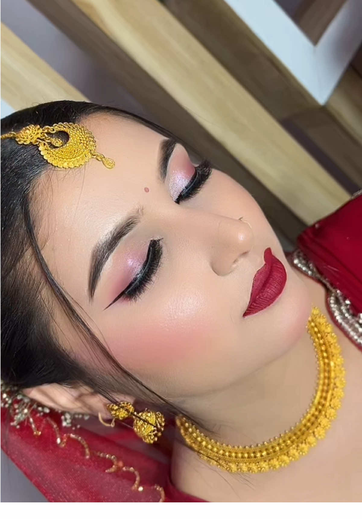 professional luxury waterproof bridal makeup 💄 #for#foryoupageke#keepsupportingk#makeuploversk#makeuplooki#vairalmakeupm#jamunabeautypalormakeupstudiom@Jamunasusil