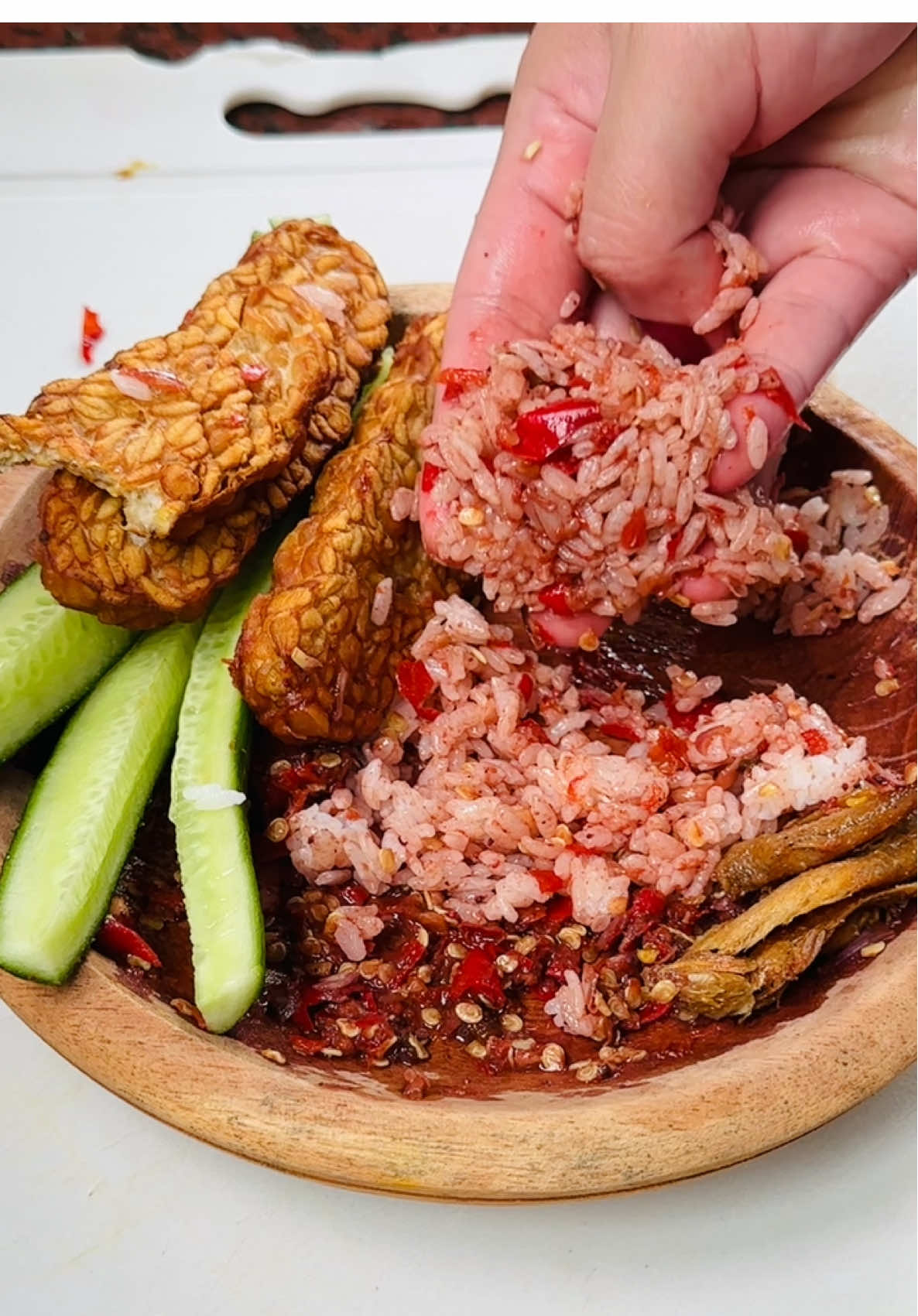 Trasi merah dan cemilannya beli di sini @Ririen Yonizz🇮🇩🇹🇼 #trasimerah 