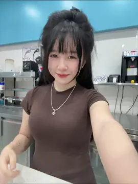 Anh chỉ thương mình nànggg😜