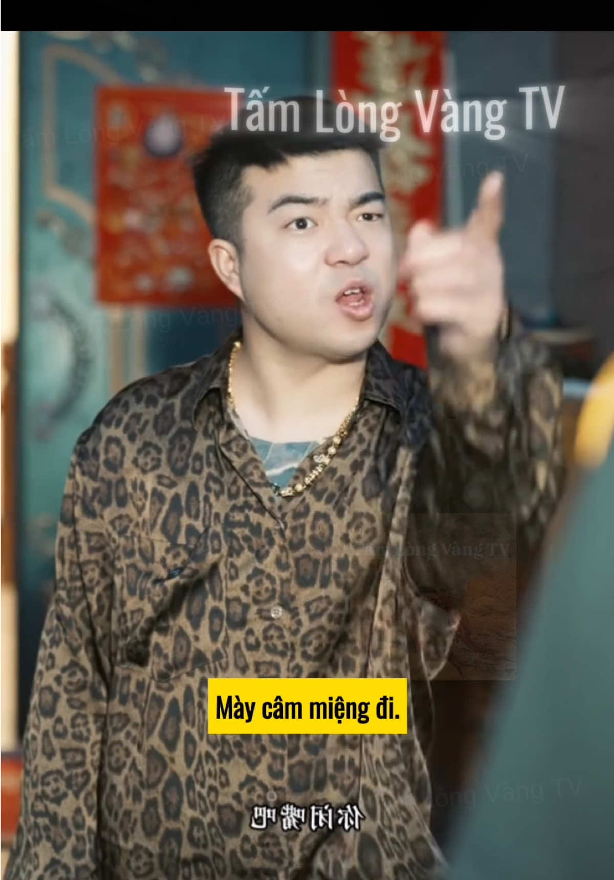 Tổng tài dạy dỗ cậu nhân viên khinh thường và dựng trò để bắt đền người giao hàng #tintuc #phimhay #phimtrungquoc #cuocsong 