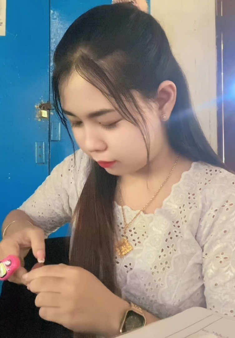 #မင်းချစ်မှချစ်ပါ့မလား😊😊😊 